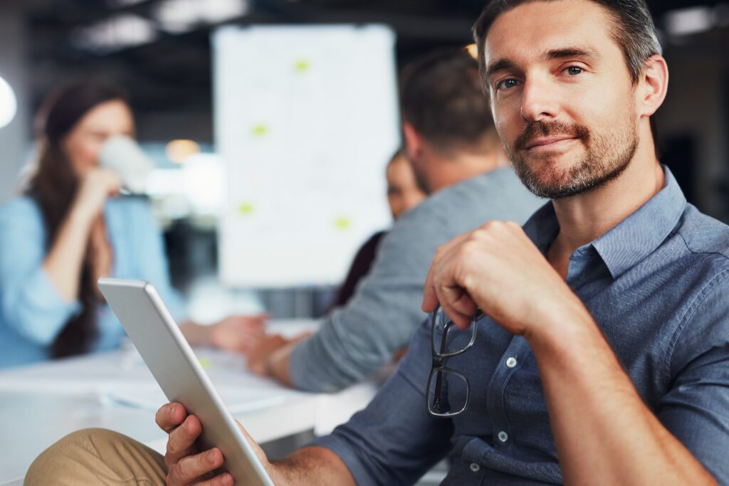 What are the benefits of equipment finance?
