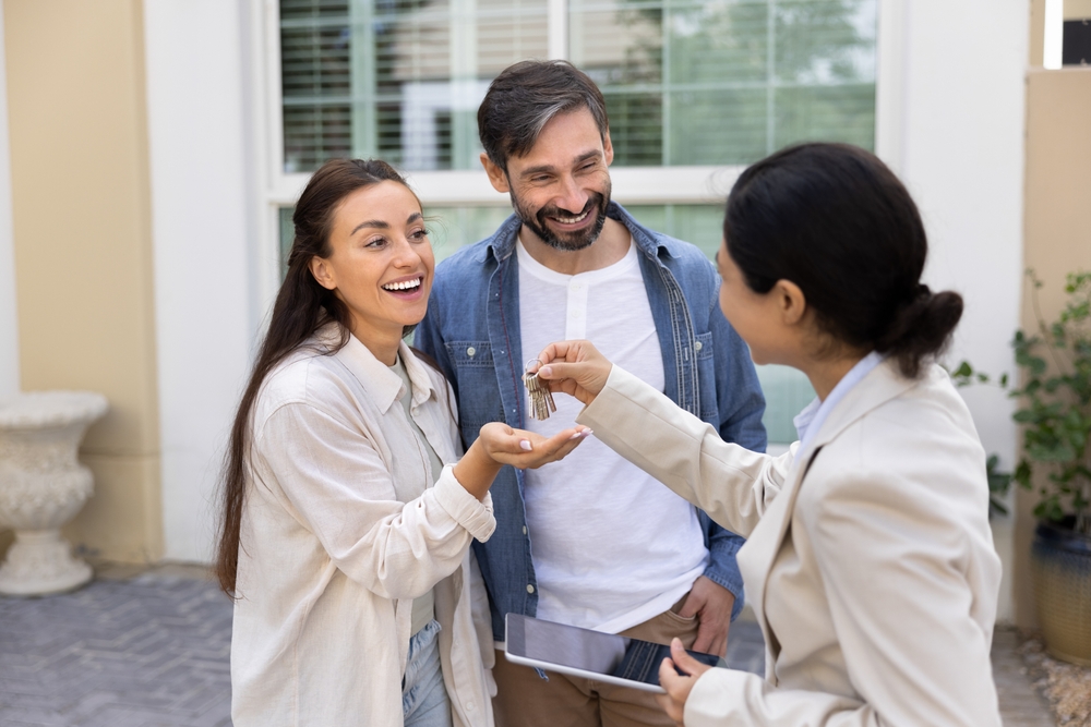 Refinancing Strategies That Support Long-Term Wealth Building